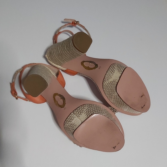 Elie Tahari Leather Snakeskin Platform Sandal - Picture 8 of 9